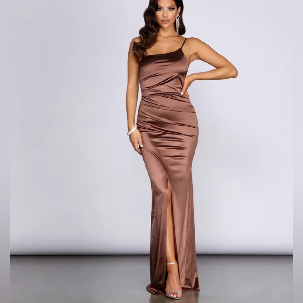 Windsor Dress: one strap, slit
